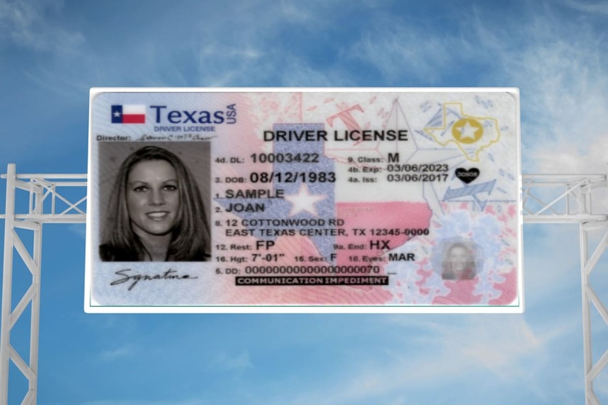 Texas comenzó a emitir las tarjetas que cumplen con la Real ID el 10 de octubre de 2016