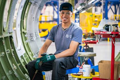 Textron Aviation redobla la apuesta por el desarrollo de la mano de obra con un Centro de Formación