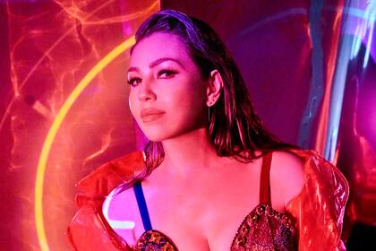 Thalía lanza este viernes desAMORfosis, un disco marcado por las historias de amor y desamor