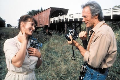 The Bridges of Madison County, es una película estadounidense dirigida por Clint Eastwood e interpretada por él y Meryl Streep.