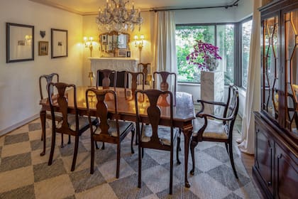 El comedor de la casa que Nichol Naranjo compró en 2020 y que su madre solía limpiar.