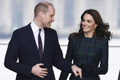 El príncipe William le hizo una promesa a su esposa, Kate Middleton, pensando en los padecimientos que vivió su madre Diana cuando llegó a la familia real de la mano de Carlos