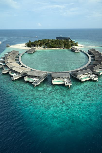 The Kudadoo Resort está en Maldivas y es uno de los 8 hoteles que aparecen en la serie de AppleTv+.