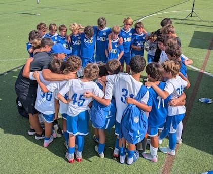 The Miami FC estaba tras la búsqueda de alguien que organice una academia de arqueros para chicos. Cristian aceptó el desafío y, muy de a poco, construyó un espacio que comenzó con pocos integrantes hasta transformarse en un lugar con cupo siempre completo y empleados a cargo.