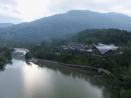 The Mountain Fold en China