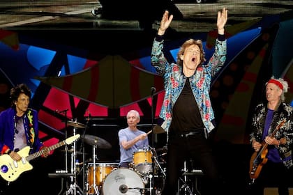 Tanto Mick Jagger como Keith Richards decidieron regresar el tema a su creador, tras 22 años de idas y vueltas