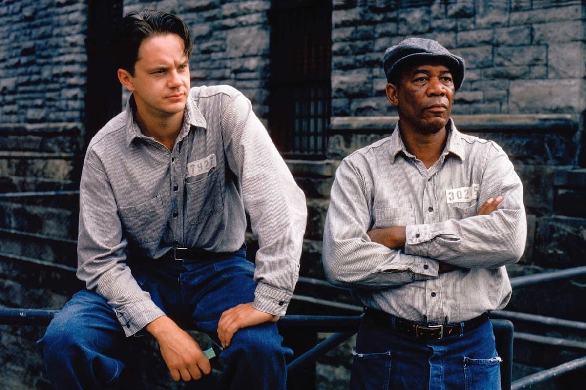 The Shawshank Redemption, dirigida por Frank Darabont, fue lanzada en 1994 y es considerada una de las mejores películas de la historia