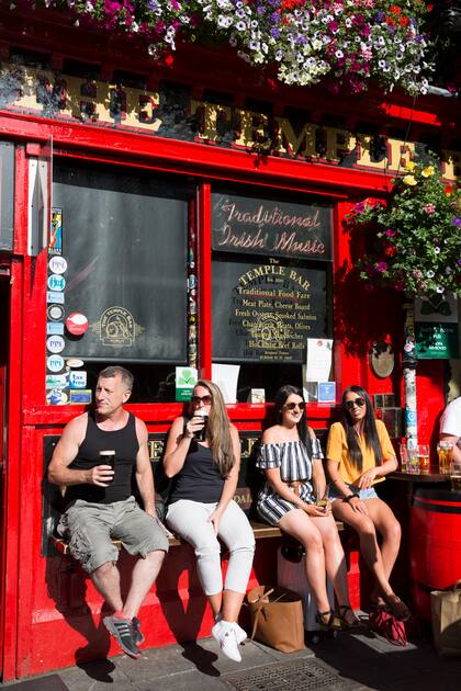 The Temple Bar abrió en 1840 y es el pub más icónico de Irlanda.