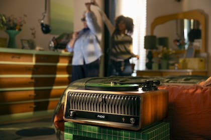 The Tina, un tocadiscos de amplia potencia
