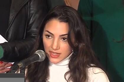 Thelma Fardin dará una conferencia de prensa tras el pedido de detención internacional contra Juan Darthés por violación