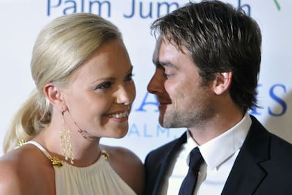 Theron terminó su relación con Townsend en 2010