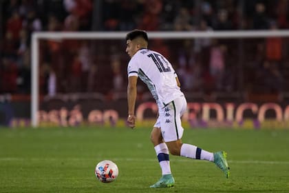 Thiago Almada, la cuota de fútbol de Vélez tiene fecha de salida