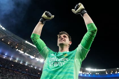 Thibaut Courtois fue la gran figura en la consagración de Real Madrid en París