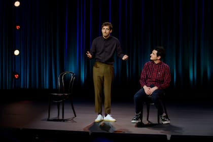 Thomas Middleditch y Ben Schwartz, improvisadores profesionales