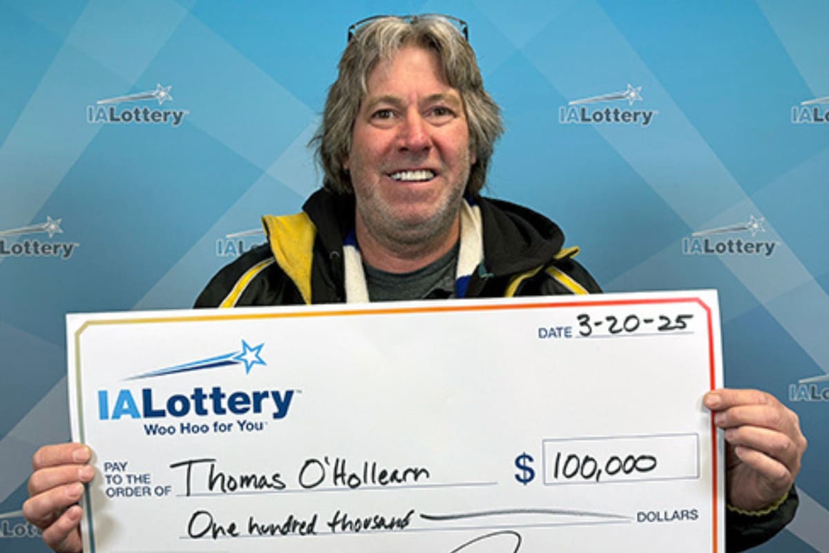 Thomas O'Hollearn ganó la lotería y aseguró que se trata de una bendición de su padre