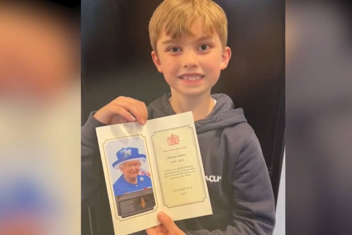 Thomas recibió una carta de la reina, fechada el día de su muerte (Captura video)