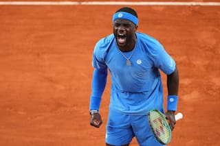 Tiafoe y Paul llevan a dos hombres de EEUU a cuartos de final en Francia por primera vez desde 1996