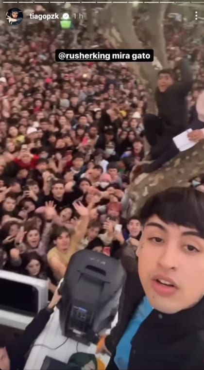 Tiago PZK fue a Monte Grande y lo recibió una multitud