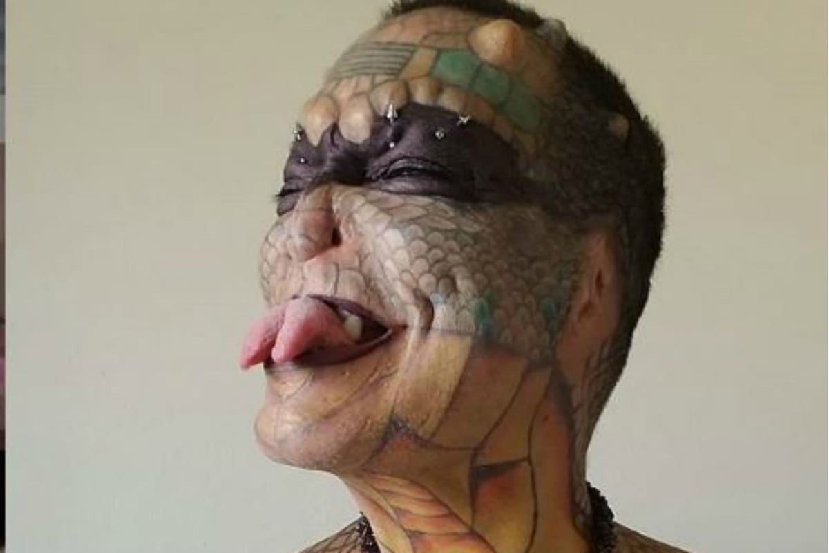 Tiamat Legión Medusa es el nombre que eligió para sí mismo el exbanquero de JP Morgan