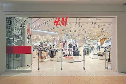 Tienda de H&M en Santiago; sumará tres más
