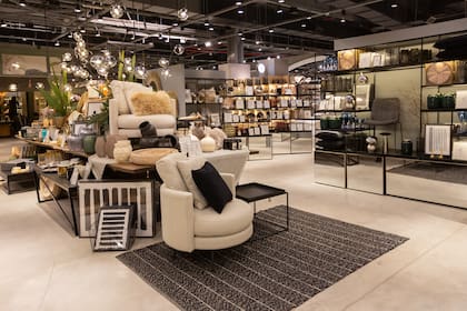 Tiendas Landmark ocupa 6000 metros cuadrados en el Shopping Unicenter