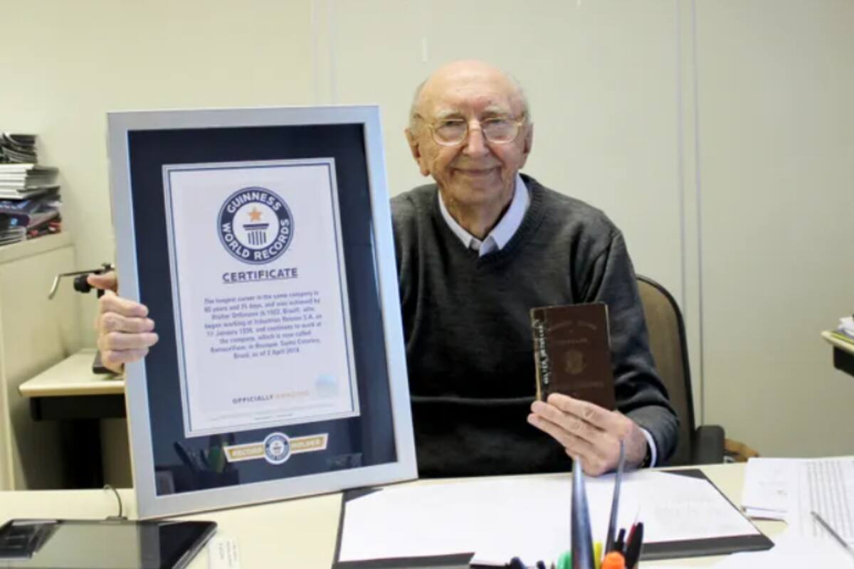 Tiene 100 años y es el ganador de un récord Guiness por su trayectoria laboral