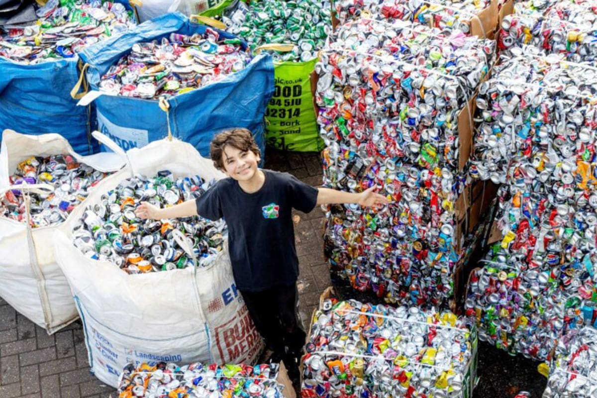 Tiene 13 años y juntó una fortuna reciclando latas de aluminio