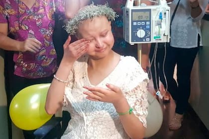 Tiene leucemia y le festejaron los 15 años con un saludo sorpresa de su ídolo.