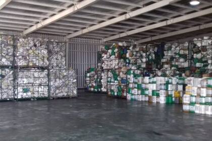 Tienen proyectado establecer más de 100 centros de almacenamiento transitorio de envases en todo el país