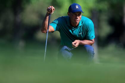 Tiger Woods se sintió mejor tras los dolores de espalda y, si bien lejos de la cúspide, encarará con buen ánimo la última jornada del torneo The Memorial.-