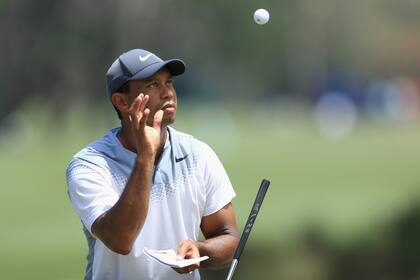 Tiger Woods anotó 65 (-7) en la tercera vuelta de The Players