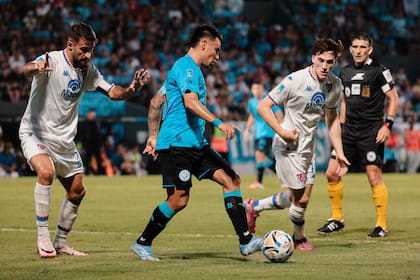 Tigre recibe en su estadio a Belgrano, el último campeón de la Argentina