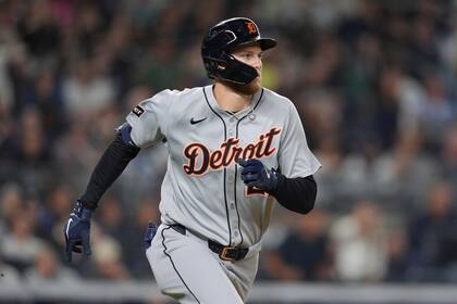Tigres anotan 9 carreras en la 7ma y aplastan 12-2 a Yankees