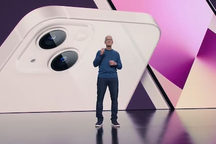 Tim Cook anuncia el nuevo iPhone 13.