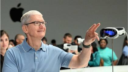Tim Cook, el CEO de Apple, no usó el Vision Pro en el evento de presentación