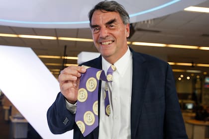 Tim Draper: "El dólar quedará obsoleto, se extinguirá como el mamut"