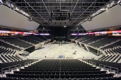 Tim Leiweke habría conspirado con su competencia en la licitación para la construcción del Moody Center en Texas
