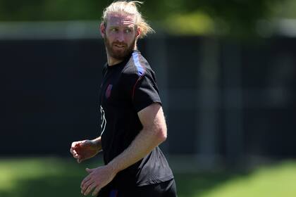 Tim Ream, defensor central de Estados Unidos, durante una práctica con el equipo