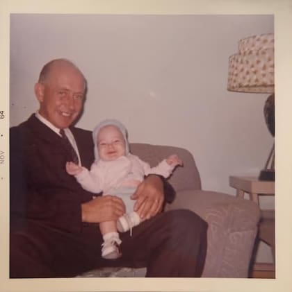Tim Walz siempre recuerda a su padre con mucho cariño