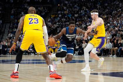 Timberwolves vencen 116-104 a Lakers en el Juego 3 con gran actuación de McDaniels