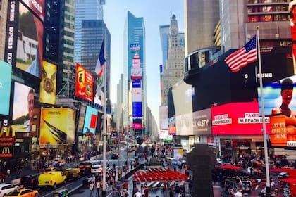 Times Square se prepara para recibir el 2026 con su emblemática caída de la bola