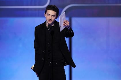 Timothée Chalamet gana su primer Globo de Oro; "Sinners" triunfa por logro cinematográfico