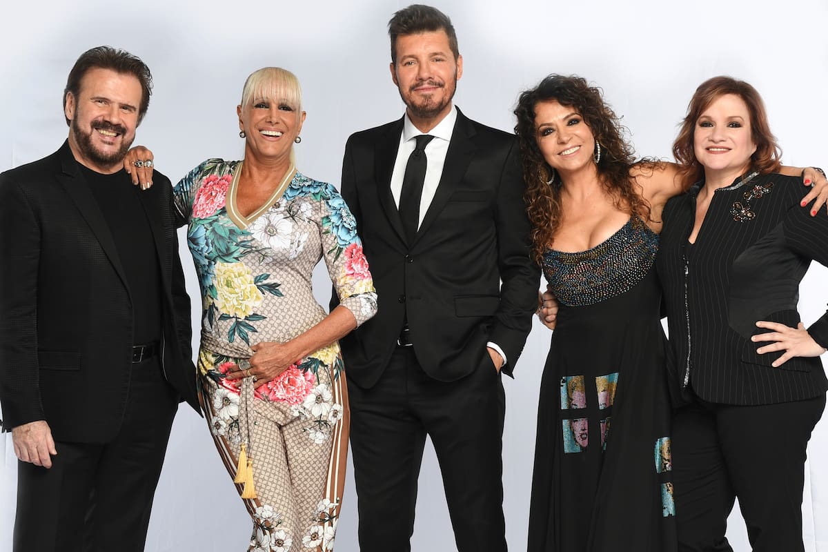 Tinelli junto al jurado de Genios de la Argentina