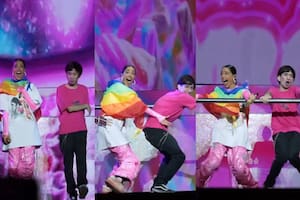Tini compartió escenario con un fan que sorprendió con su performance (Captura video)