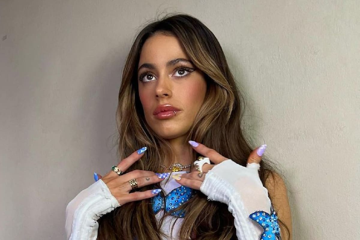 Tini Stoessel es una de las celebridades que marca tendencia con los distintos diseños que se hace en las uñas