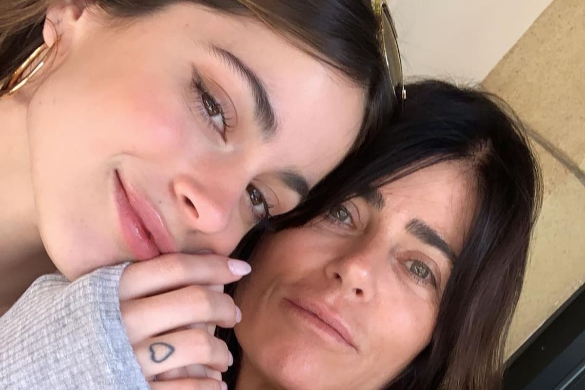Tini Stoessel y su madre, Mariana Muzlera (Foto: Instagram @mluciamuz)