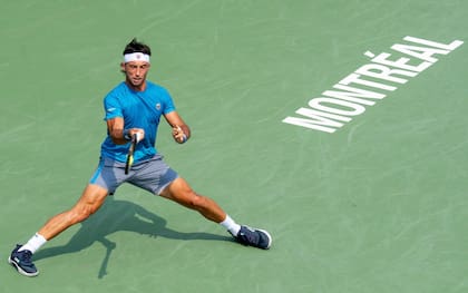 Tirante dio pelea, pero no pudo contra una versión más consistente de Tien (Christinne Muschi/The Canadian Press via AP)