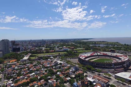 Tiro Federal: subastaron las tierras sobre la Avenida del Libertador por $5.600 millones