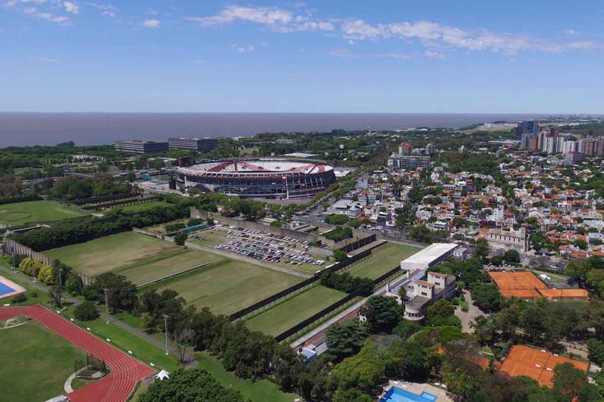 Tiro Federal: subastaron las tierras sobre la Avenida del Libertador por $5.600 millones