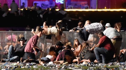 “Era tranquilo, amable y atento": así describió la novia del tirador de Las Vegas al hombre que mató a 59 personas